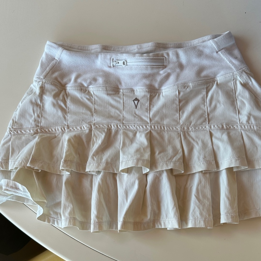 Ivivva Cream Ruffled Skirt